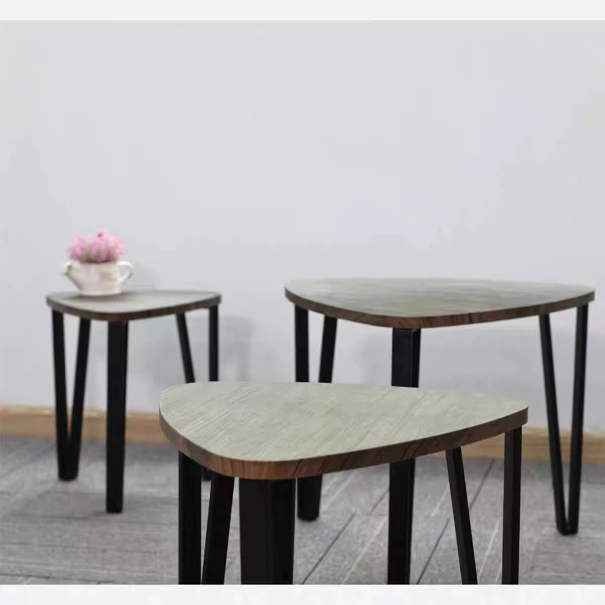 Modern Wooden Triangular Coffee Table Foldable Adjustable Design for Small Living Room Sofa Urban Home