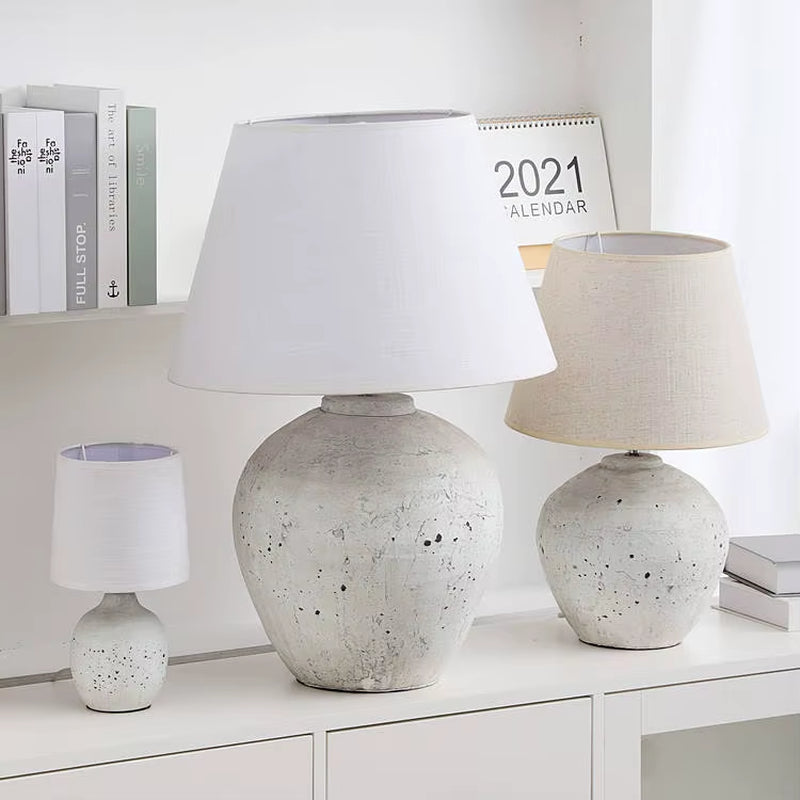 Table Lamp Factory Direct Home Hotel Decoration Ceramic Base Bedside Desk Lamp Antique Style 2024 New