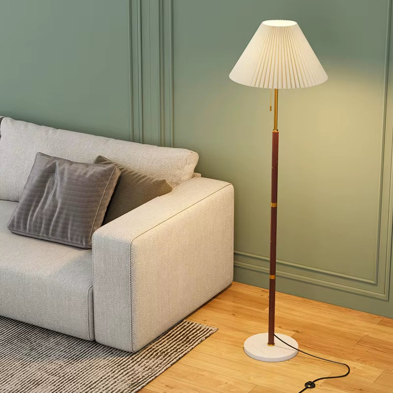 Nordic Retro Solid Wood American Minimalist Pleated Design Instagram Style Luxury Floor Lamp for Living Room Bedroom Study