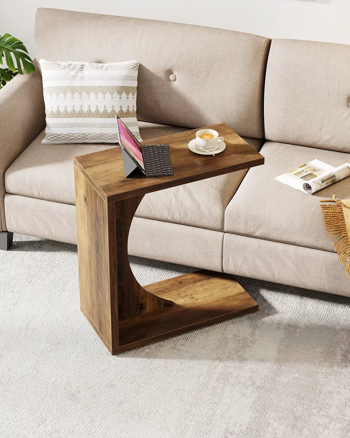 Tribesigns C-Shaped End Table for Couch, Side Table for Small Space, Sofa Tray Table for Living Room, Bedroom, Rustic Brown